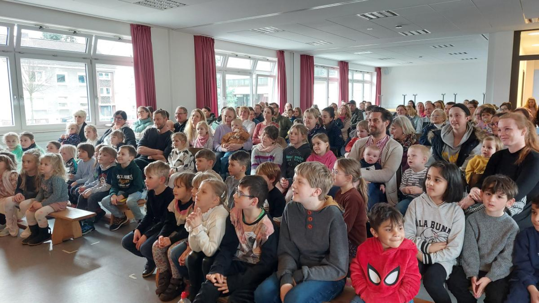Publikum beim Kindertheater in Bodelschwingh